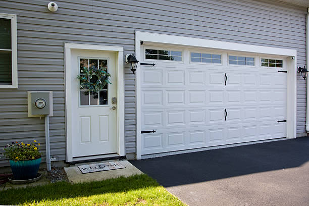 24/7 Emergency Garage Door Panel Replacement experts in Muskogee, OK